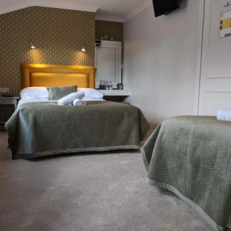 Pensionat Adare 3*